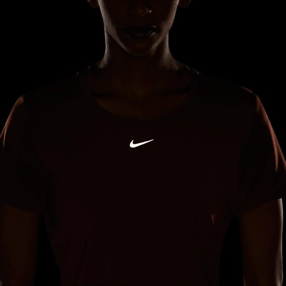 NWT Nike Women's One Luxe Short Sleeve T-Shirt - Picture 4 of 4